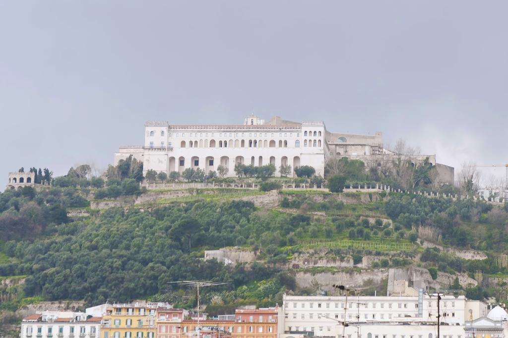 Guantai Prestige * Napoli